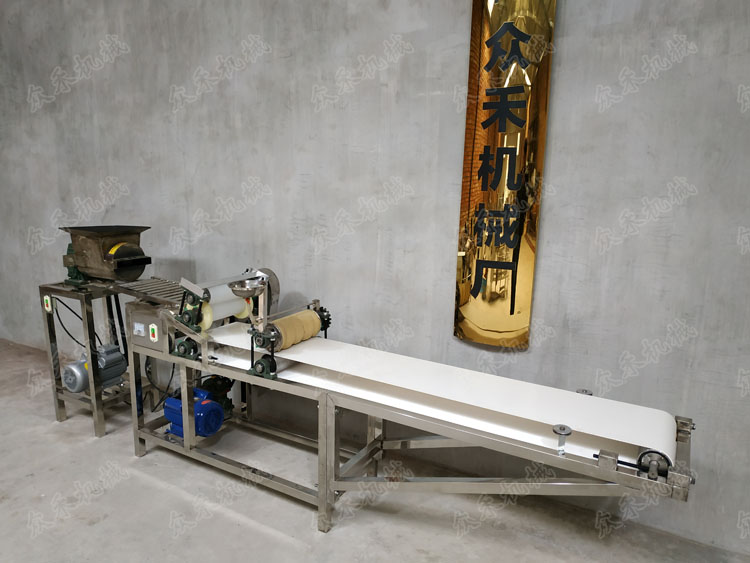 新型仿手工搟面皮機