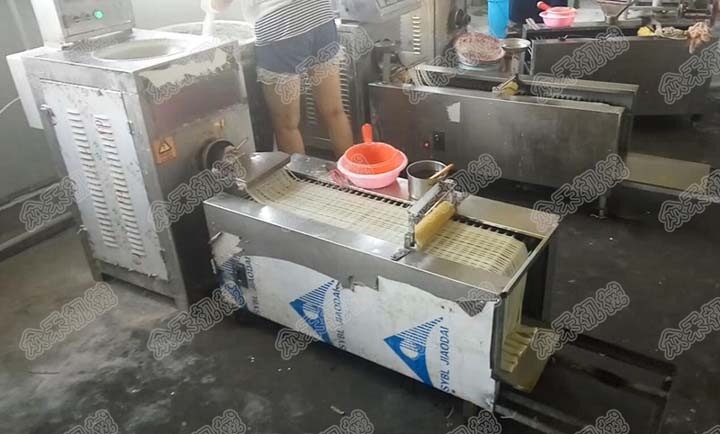 彩色蔬菜面皮機(jī)價(jià)格是多少呢